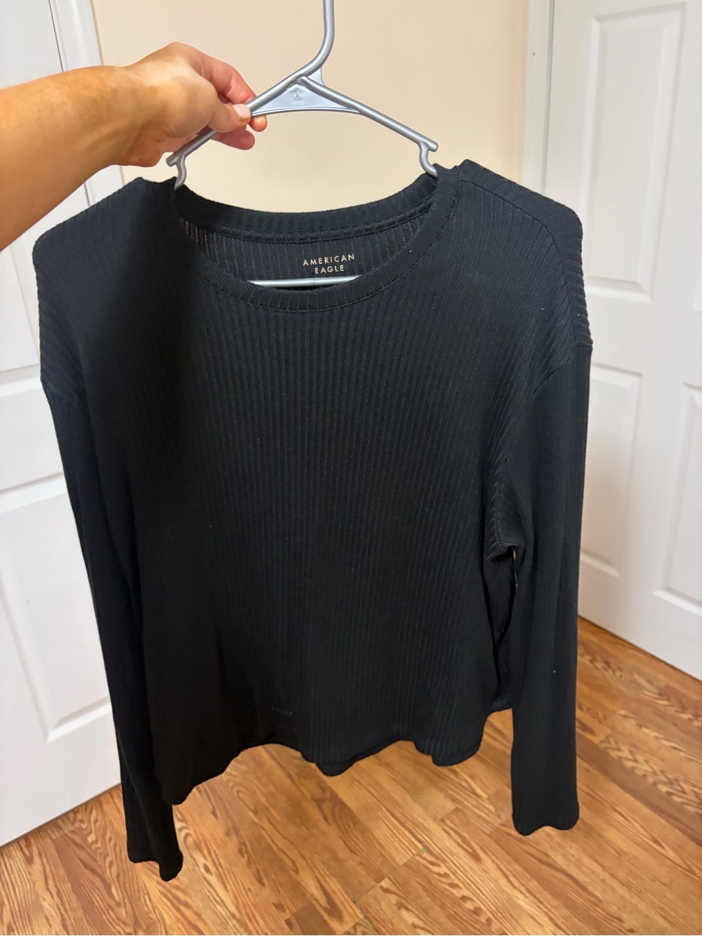 American Eagle Outfitters Black Ribbed Crewneck Long Sleeve Top